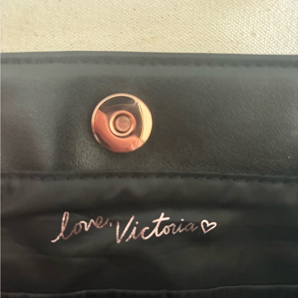 Victoria's Secret NWT Flirty Fringe Tote Bag Black Limited Edition - Picture 7 of 8